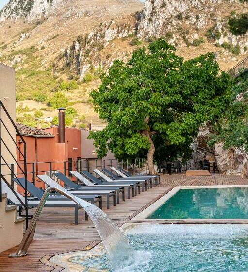 בית מלון כפרי Gratteri Resort