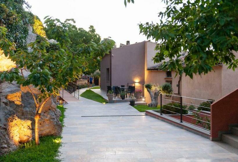 בית מלון כפרי Gratteri Resort