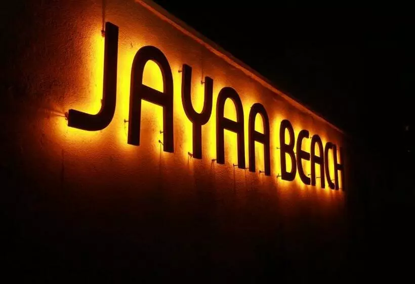 هتل Jayaa Beach