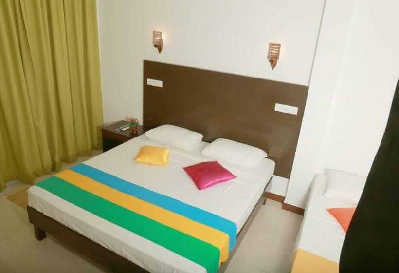 בית מלון כפרי Jayaa Beach