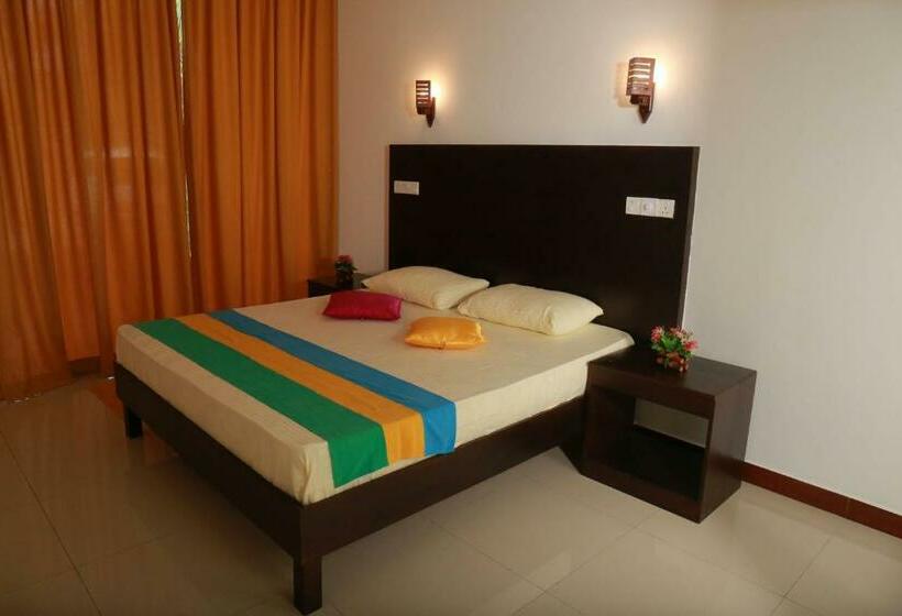 בית מלון כפרי Jayaa Beach