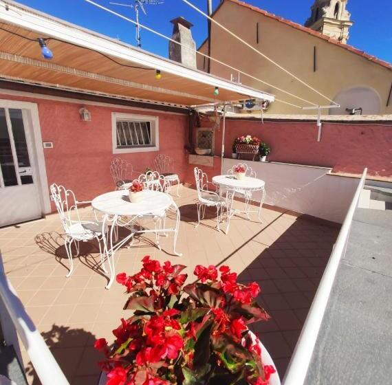 פנסיון Bouquet Di Note