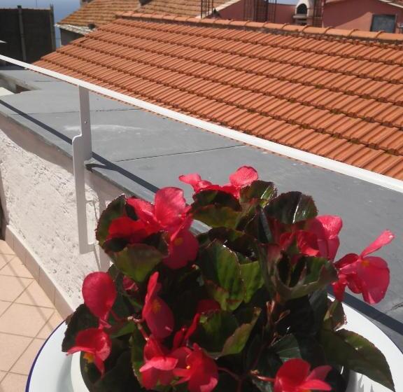 פנסיון Bouquet Di Note