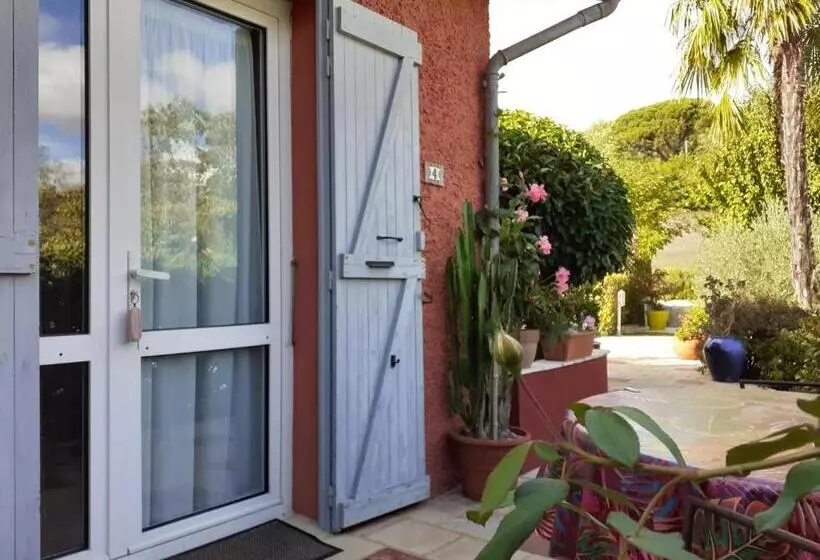 Aamiaismajoitus (B&B) La Casa Color