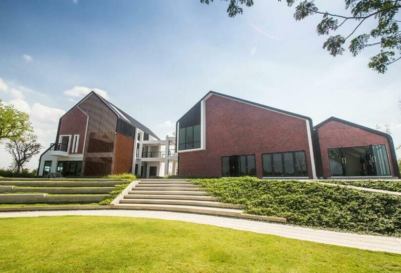 Hotel Saksiam Lakeside Resort Sha Plus Certificate