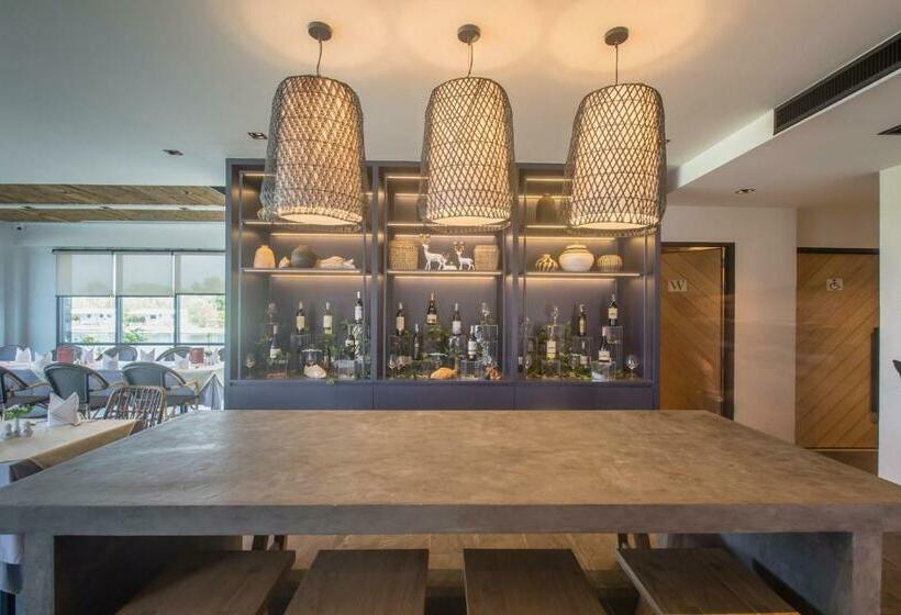 Hotel Saksiam Lakeside Resort Sha Plus Certificate