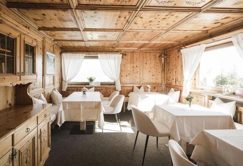 Boutique Hotel Erlacher   Adults Only