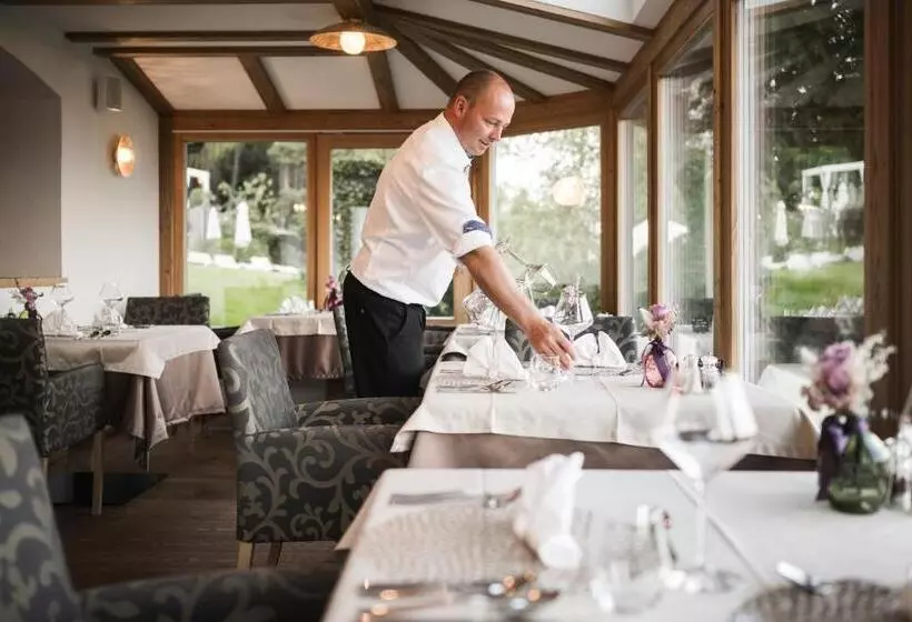 Boutique Hotel Erlacher   Adults Only