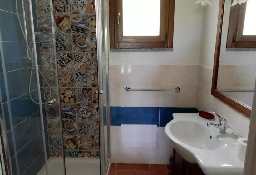 Ludomar Country Residence   Rooms & Apartments