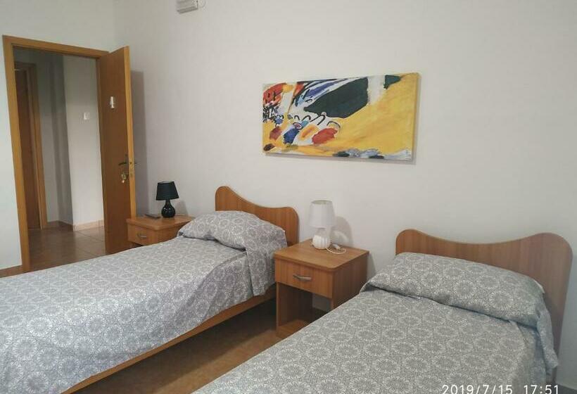 פנסיון Santa E Maria Affittacamere