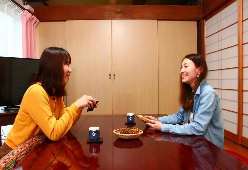 ペンション Tubakiann