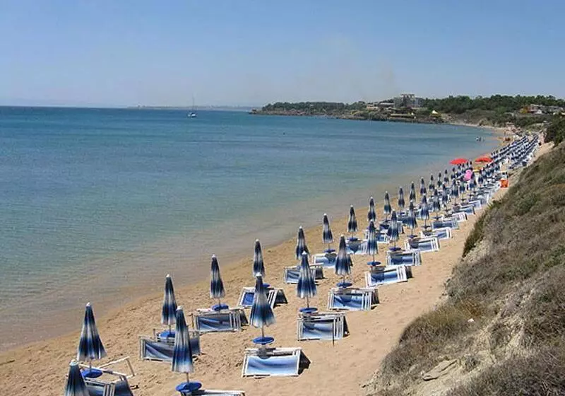 استراحتگاه Suite Bice In Villaggio Seleno