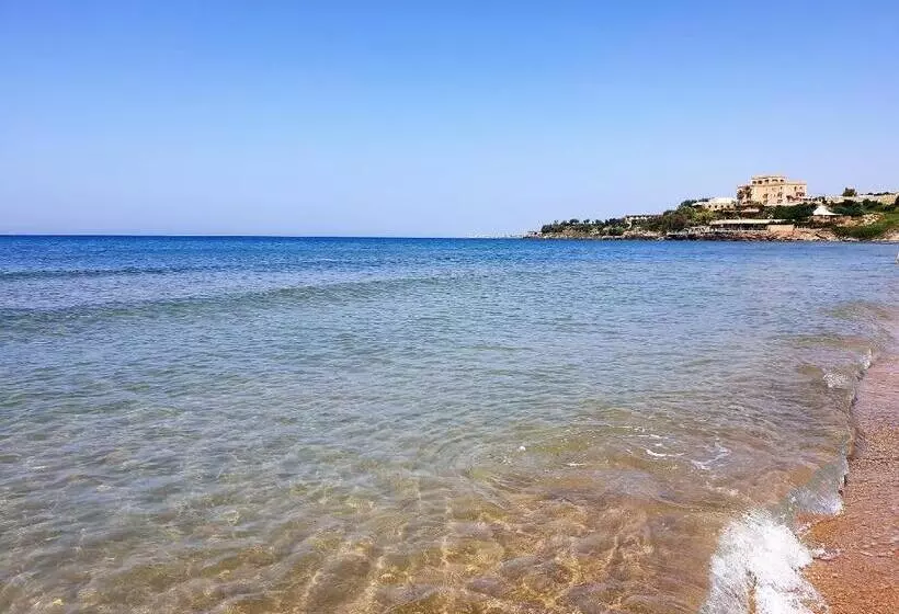 استراحتگاه Suite Bice In Villaggio Seleno
