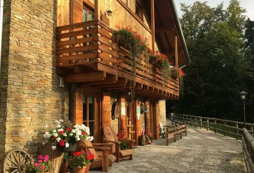 ホテル Agritur Dal Fior La Casa Nel Bosco