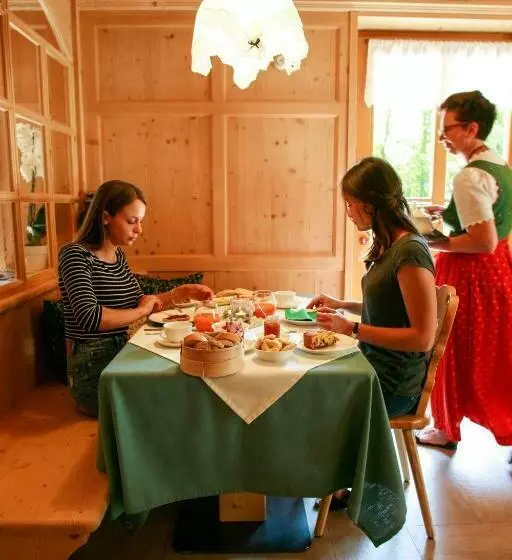 ホテル Agritur Dal Fior La Casa Nel Bosco