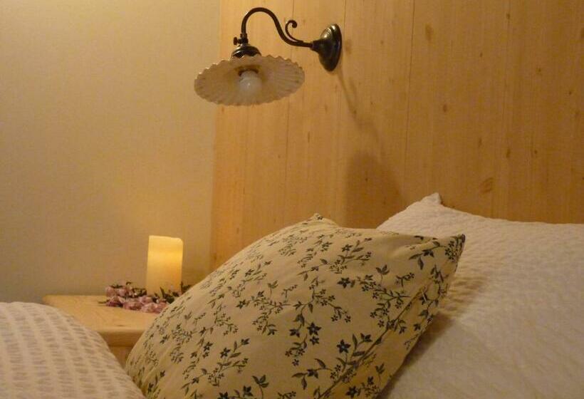 Отель Agritur Dal Fior La Casa Nel Bosco