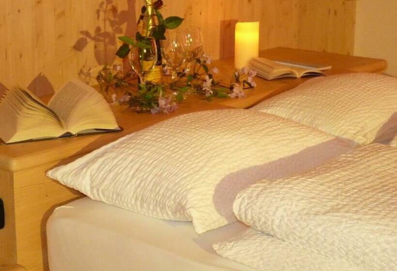 Отель Agritur Dal Fior La Casa Nel Bosco