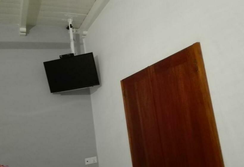 Pensão Crescent N Cocoon