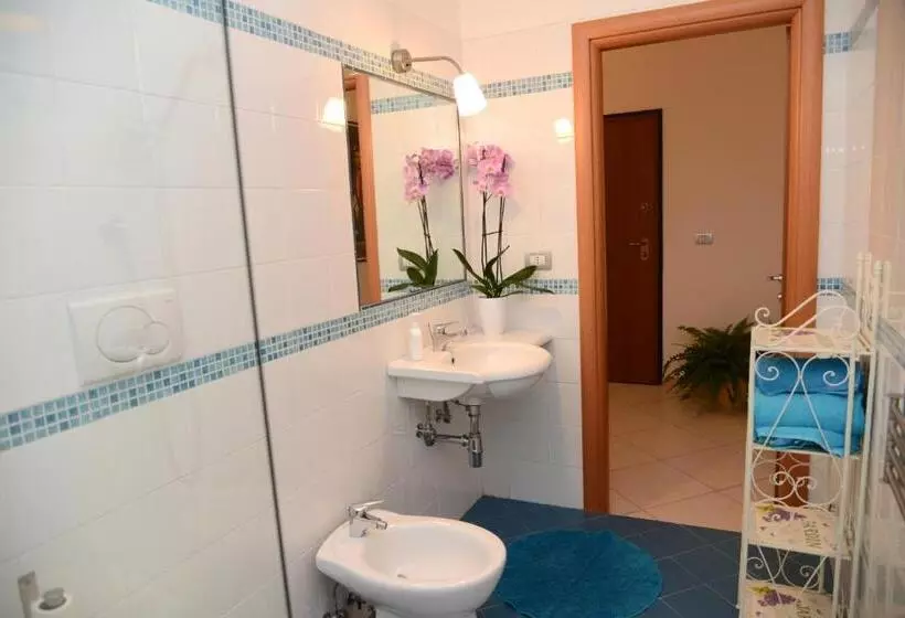 Majatalo Jonico Guest House