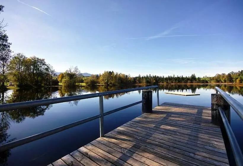 Retkeilymaja Gasthof Zum Strauß