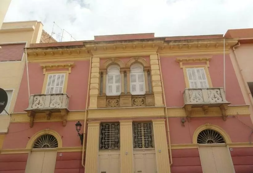 ベッドアンドブレックファースト Casa Tonina