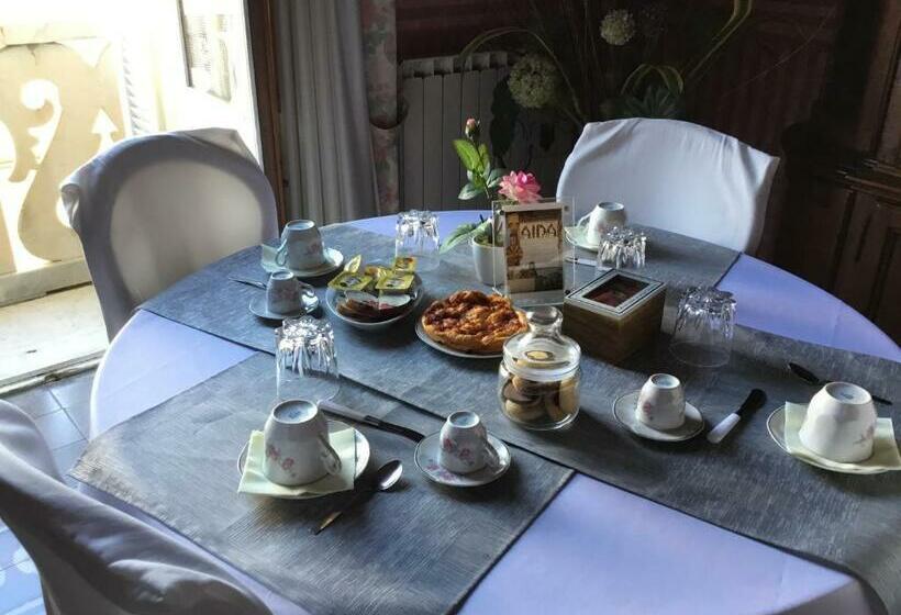 مبيت وإفطار Casa Tonina