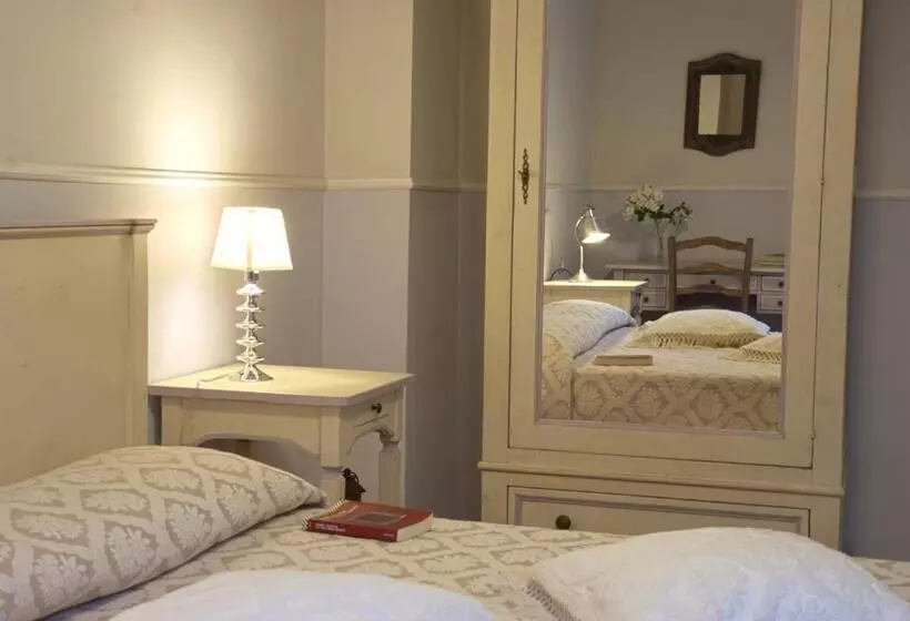 ベッドアンドブレックファースト Giardino Dei Sugheri