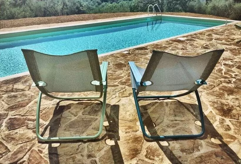 ベッドアンドブレックファースト Giardino Dei Sugheri