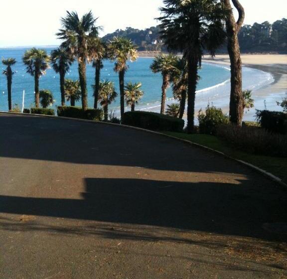 مبيت وإفطار La Kerandière