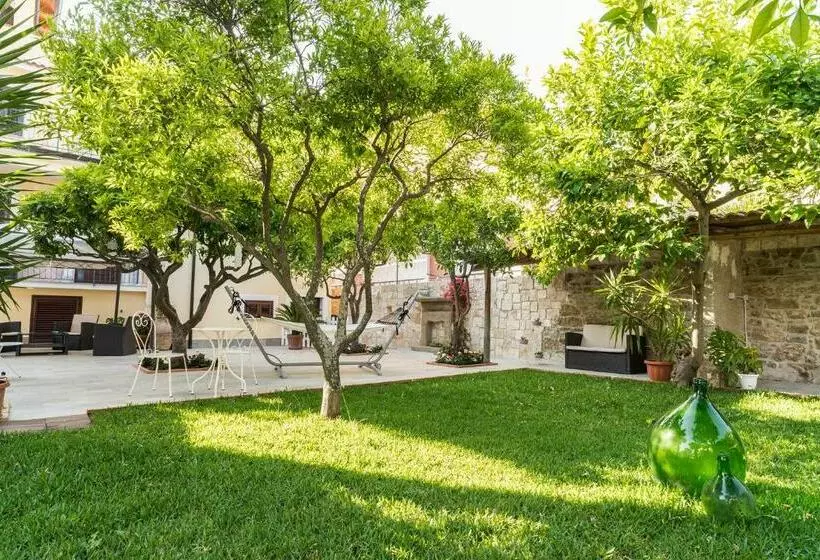 Aamiaismajoitus (B&B) Villa Imperamare