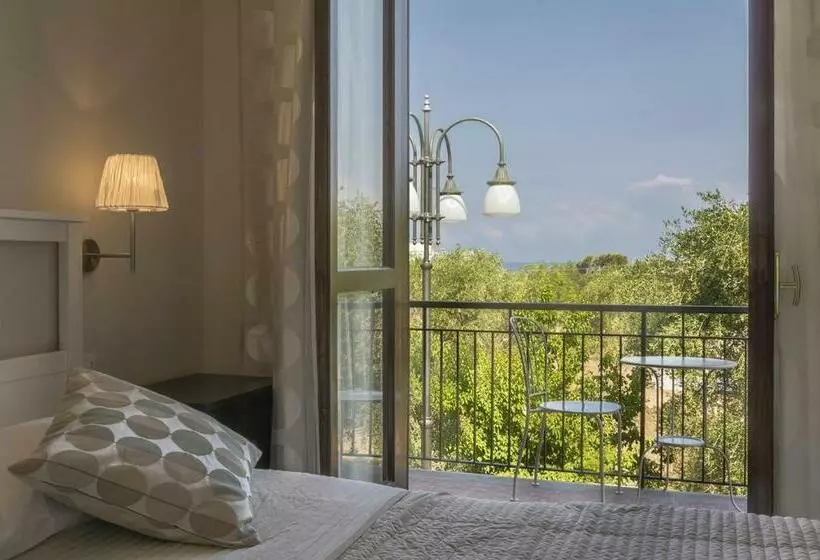 Aamiaismajoitus (B&B) Villa Imperamare