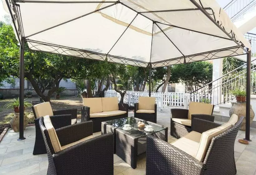 Aamiaismajoitus (B&B) Villa Imperamare