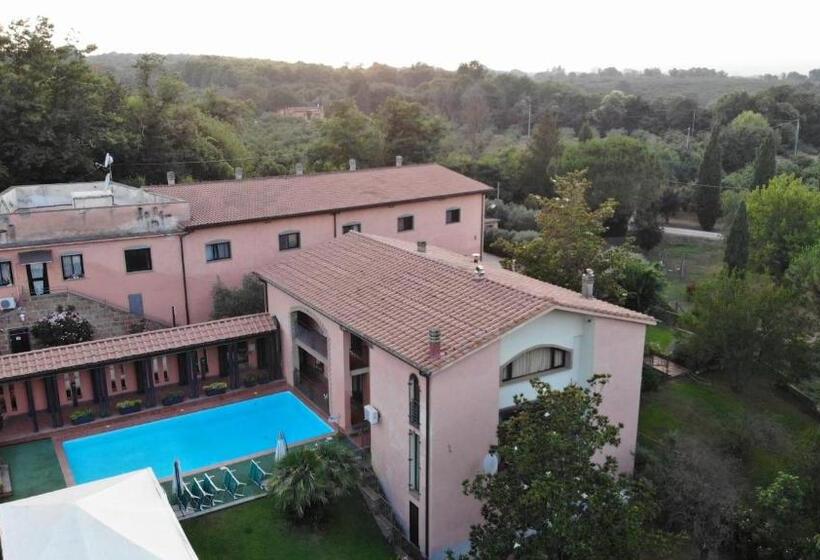 ホテル Agriturismo Montefosco