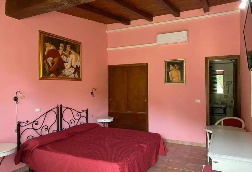 ホテル Agriturismo Montefosco
