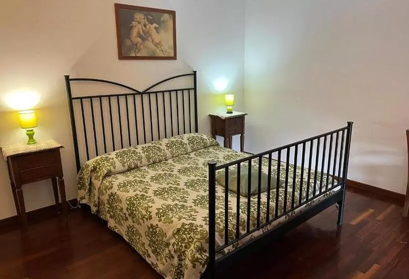ホテル Agriturismo Montefosco