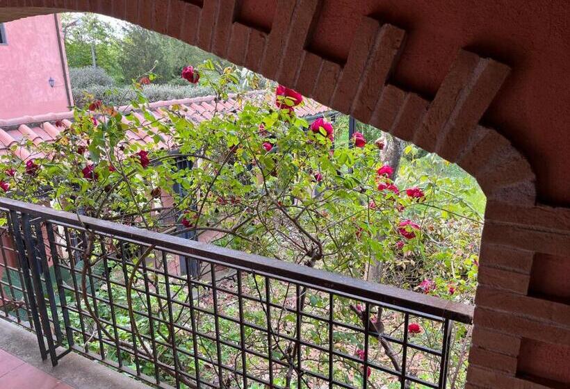 ホテル Agriturismo Montefosco