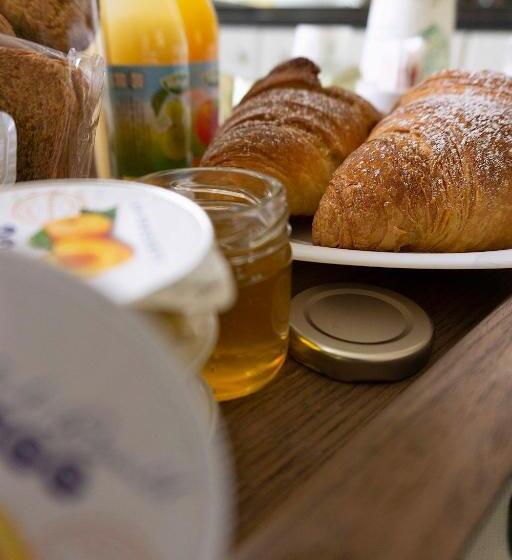 Le Cascate Bed And Breakfast