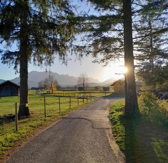 ペンション Gästehaus Zunterer