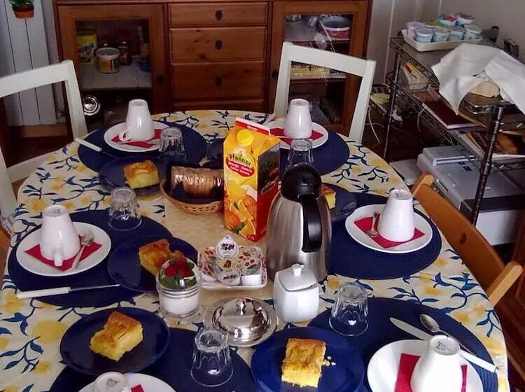 Nocleg ze śniadaniem Da Maria Josè A San Pietro