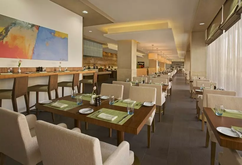Doubletree By Hilton Hotel & Residences Dubai Al Barsha