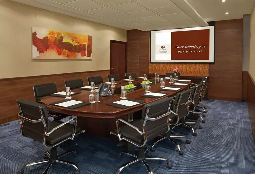 Doubletree By Hilton Hotel & Residences Dubai Al Barsha