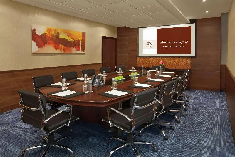 Doubletree By Hilton Hotel & Residences Dubai Al Barsha