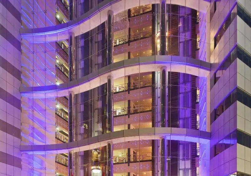 Doubletree By Hilton Hotel & Residences Dubai Al Barsha
