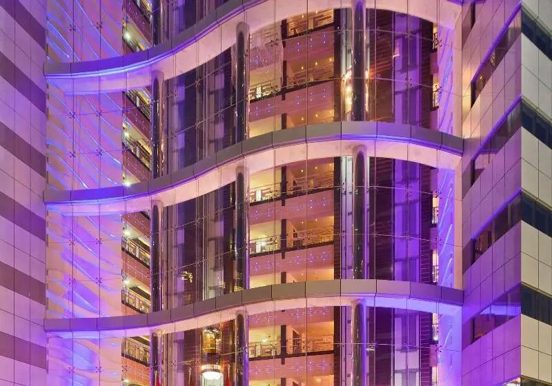 Doubletree By Hilton Hotel & Residences Dubai Al Barsha
