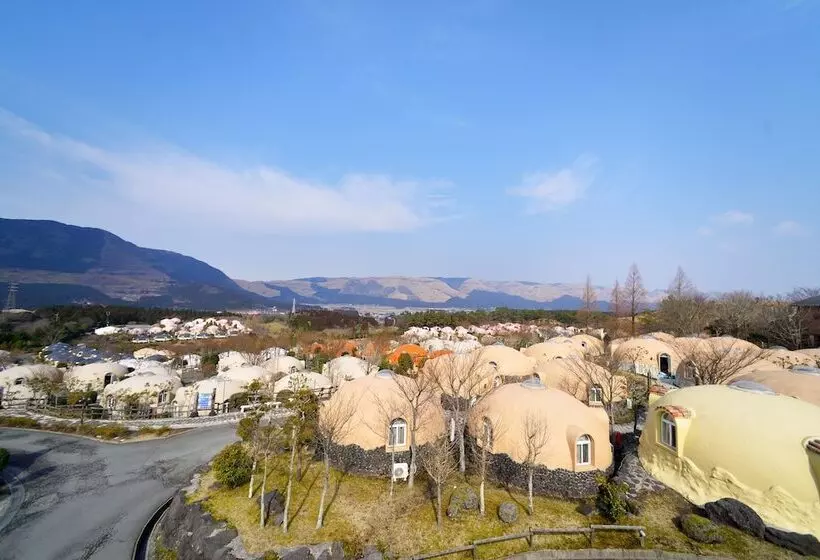 Отель Aso Farm Land