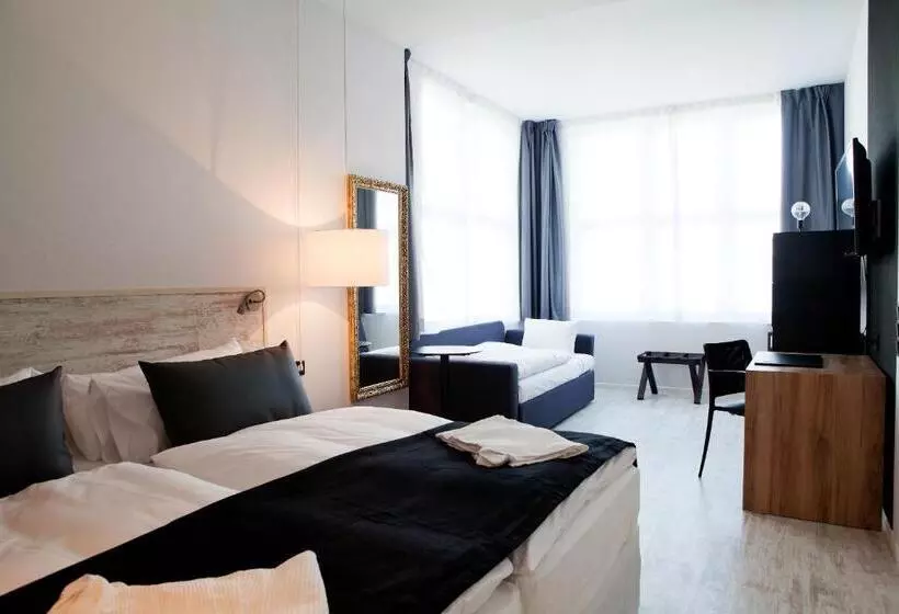 בית מלון כפרי Catalonia Berlin Mitte