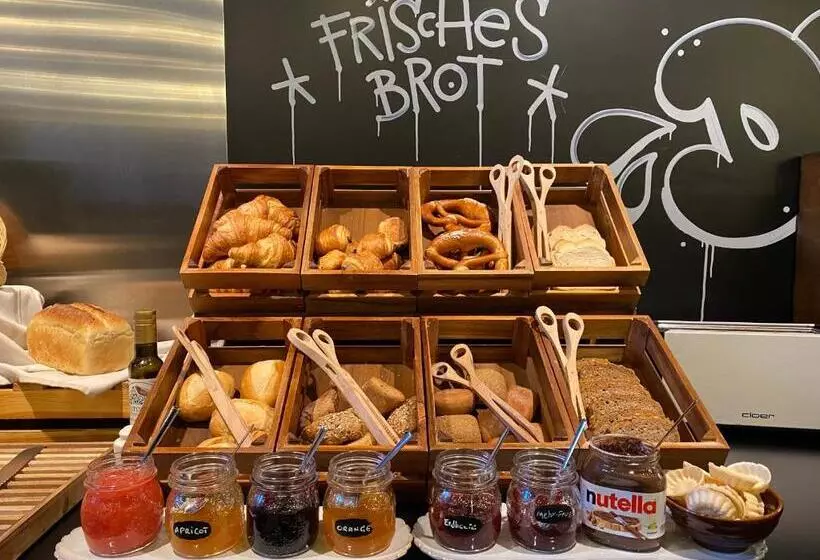 בית מלון כפרי Catalonia Berlin Mitte