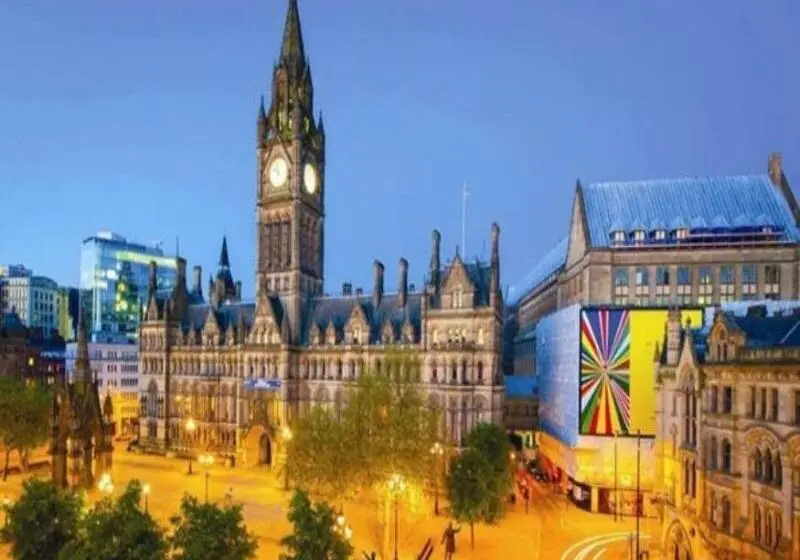 هتل Cheshire Hospitality Ltd Trading As Lennox Lea Studios And Apartments
