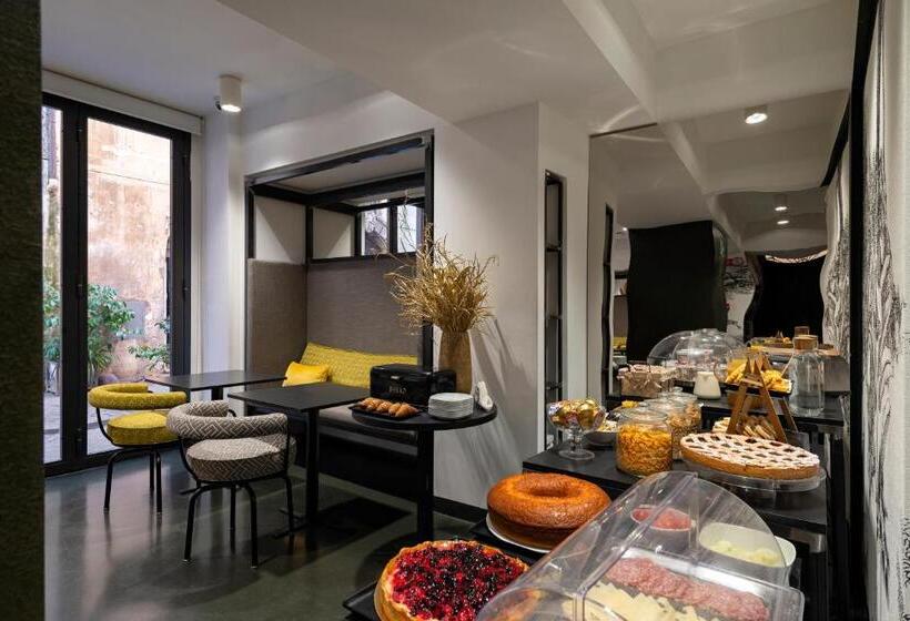 בית מלון כפרי Coronari Palace