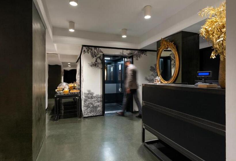 בית מלון כפרי Coronari Palace